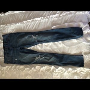 Hollister Mid Rise Super Skinny Jeans